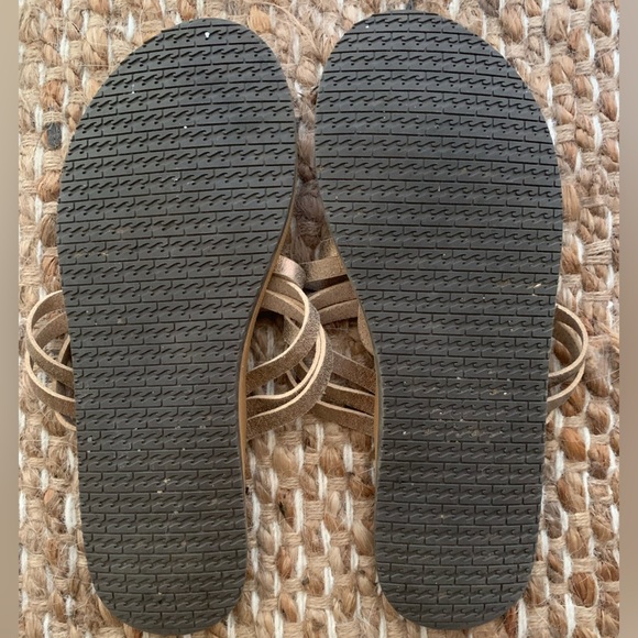 Billabong Shore Breakerz Sandals EUC Size - 9 - Picture 2 of 2